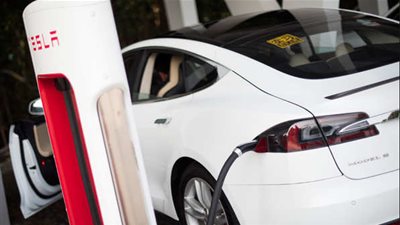 فورد الأمريكية تستثمر 4.5 مليارات دولار في إنتاج السيارات الكهربائية