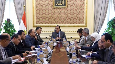 الوزراء: مراقبة محطات السكة الحديد لمنع التهرب من التذاكر