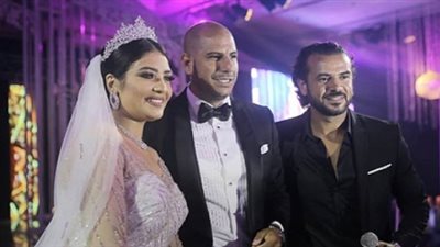 سامو زين يرد على صورته في فرح المطربة شيرين يحيى