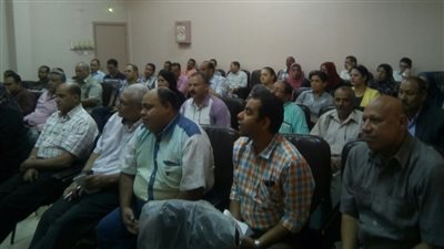 «صحة أسيوط» تعقد اجتماعا مع مديري الإدارات والمستشفيات