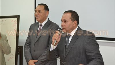 بالفيديو والصور.. محافظ الإسماعيلية يتفقد جامعة القناة