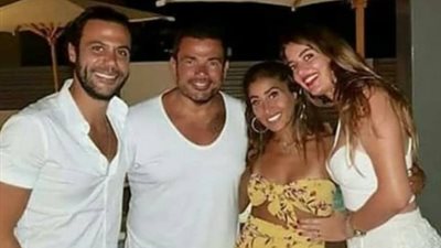 أول صورة لمحمد إمام وعروسه من شهر العسل برفقة الهضبة ودينا الشربيني