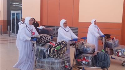 عودة آخر أفواج حجاج فلسطين لمطار القاهرة