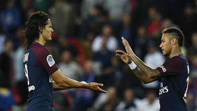 نيمار وكافاني يقودان هجوم باريس أمام بايرن بدوري الأبطال