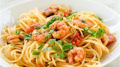 طريقة عمل «فولكانو كيك ومكرونة بالجمبري والزبدة» مع الشيف دينا يوسف