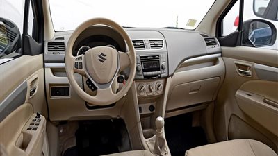 جمارك السيارة «سوزوكي إرتيجا» موديل 2018