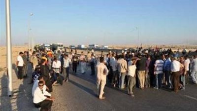 مرور الشرقية ينهي قطع طريق العصلوجي عقب مصرع عامل