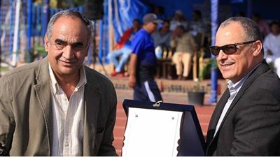 عضو بالاتحاد يطلب رفع العلم الأوليمبي على استاد الإسكندرية