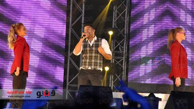 بالصور.. «حماقى» يحتفل بمرور 10 سنوات على مشواره الفني