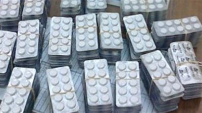 المؤبد لمتهمين حاولا تهريب مواد مخدرة عبر مطار القاهرة