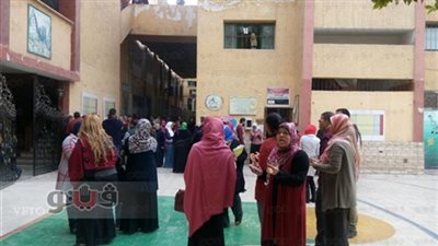 أولياء الأمور ينتصرون على مجلس المدرسة القومية بالعجوزة بعد رفع المصروفات 500% وحجب النتائج.. «التعليم» تقرر تعيين مجلس إدارة مؤقت لحين دعوة الجمعية العمومية.. وتشكيل لجنة وزارية لفحص الشكاو
