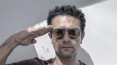 آسر ياسين: أنا زوج محترم وأحب زوجتي.. واتهامي بـ«استعراض العضلات» باطل