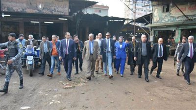 جولة تفقدية لقيادات الدقهلية في سوق الجملة بالمنصورة