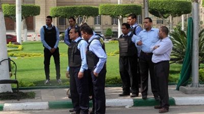بالفيديو..«فالكون» تنفي هروب أفراد الأمن أمام طلاب جامعة الأزهر