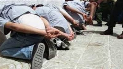 ضبط تشكيل عصابي للنصب على الشركات وشراء بضائعها بشيكات مزورة