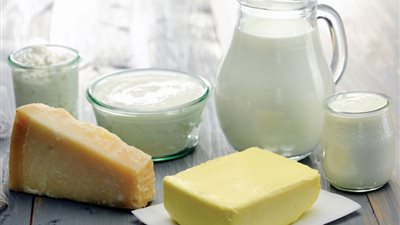 بالصوت.. الأسعار الجديدة للجبن والألبان
