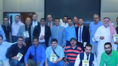 ملتقى المحروسة الأدبي يحتفي بالشاعر عبد الله صبري