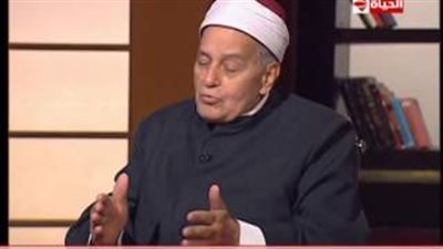 بالفيديو.. محمود عاشور: «كل سر في الزواج يبطله»