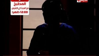 بالفيديو.. «متصلة»: الزواج العرفى أجبرنى على النزول للشارع عارية