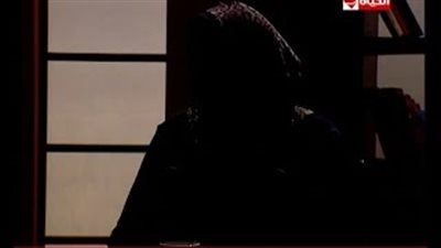 بالفيديو.. ضحية الزواج العرفى: زوجى استولى على مشغولاتى الذهبية وهرب