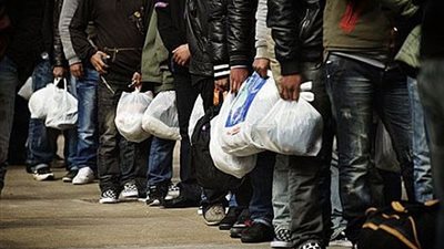 ترحيل 68 مهاجرًا غير شرعي لقطاع غزة عبر منفذ رفح