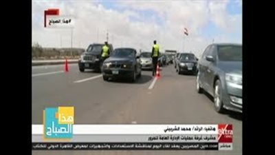 «المرور» يكشف حقيقة انقلاب مقطورة أعلى الطريق الدائري (فيديو)