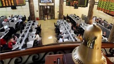تباين مؤشرات البورصة في مستهل التعاملات