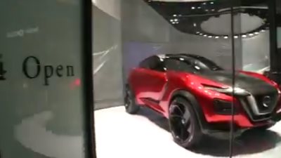 بالفيديو.. نيسان تفتتح معرضا للسيارات المستقبلية