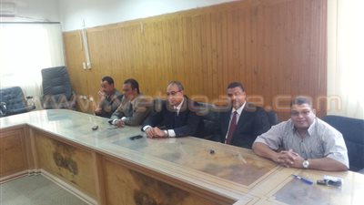 بالصور.. حقوق جنوب الوادي تبدأ العام الدراسي بورش عمل للجودة