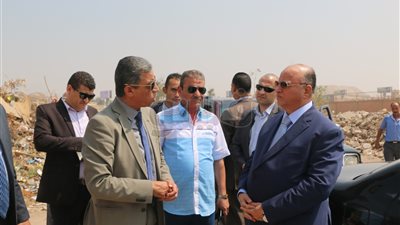 محافظ القاهرة يتفقد مقلب الوفاء والأمل بالمنطقة الشرقية