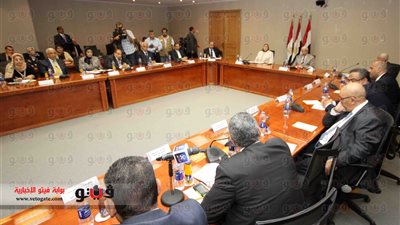 بالصور.. توقيع بروتوكول المرحلة الثالثة لمشروع إحلال التاكسى