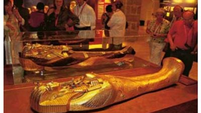 الحكومة المصرية توافق على نقل معرض «توت عنخ آمون» من أمريكا لفرنسا