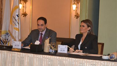 ناظم أمين: لا توجد اختلافات جوهرية بين قوانين العمل والخدمة المدنية