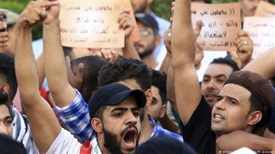 دعوات للتهدئة في البصرة بعد احتجاجات دامية بالعراق
