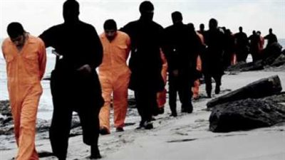 ابنة أحد الأقباط المذبوحين بليبيا بعد العثورعلى مقبرتهم: الدم بيحن