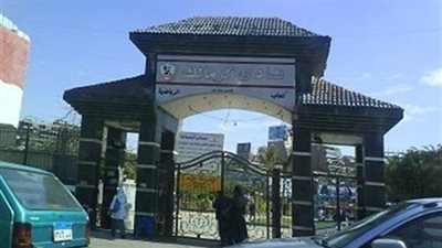 تفاصيل واقعة التعدي على مرتضى منصور.. شخص حاول صفعه وإلقاء مخلفات عضوية على ملابسه بمقر النادي.. المتهم: حاولت فقط الاستهزاء منه ولم أفكر في اغتياله.. و