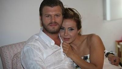 أشهر نجوم أتراك شاركوا في أعمال عربية معروفة.. مراد يلدريم بطل مسلسل «مدرسة الحب».. «توبا بويوكستون» تظهر في مسلسل سعودي.. و«سونجول اودين» تشارك أمير كرارة في «تحت ا