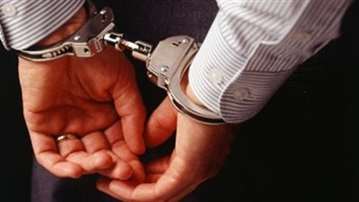 ضبط نصاب استولى على مبالغ مالية بزعم التسفير للعمرة بالغربية