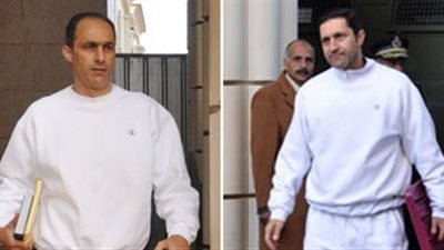 النائب العام يرسل مذكرة إخلاء سبيل علاء وجمال مبارك لـ«السجون»