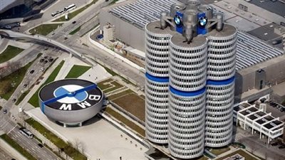 «بي إم دبليو» تغير الأضواء الأمامية والخلفية