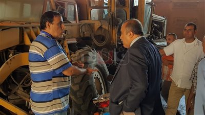 حملة لرفع الإشغالات من الطرق بإمبابة والعمرانية (صور)