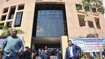 «مؤتمر نوبل» يكرم الفائزين ويمنحهم شهادات تقدير