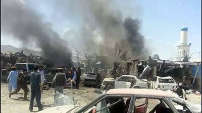 بالفيديو والصور.. اللقطات الأولى لتفجير مسجد الشيعة بأفغانستان