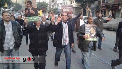 إرهابيو الإخوان يتظاهرون بالإسكندرية للدعوة لمقاطعة الاستفتاء