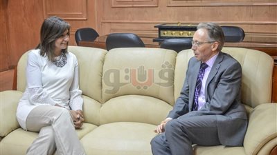 وزيرة الهجرة تلتقي سفير أستراليا بالتزامن مع انتهاء أعماله بالقاهرة