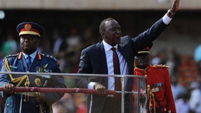 كبير قضاة كينيا ينفى حصوله على رشوة لإصدار حكم لصالح 