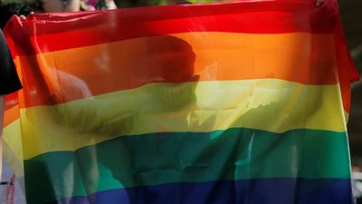 حملات أمنية تطارد المثليين في أذربيجان