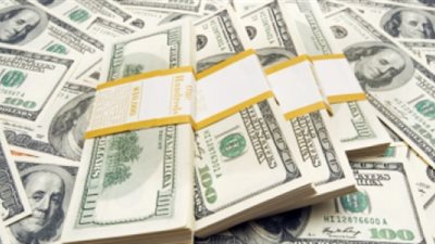 ارتفاع أسعار العملات الأجنبية والدولار يسجل 783 قرشا