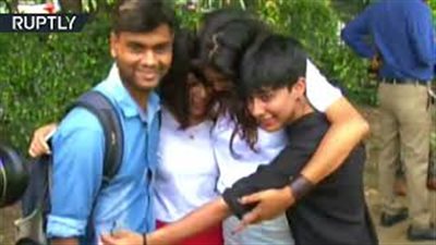 فرحة الهنود بعد إلغاء قانون تجريم المثلية الجنسية (فيديو)