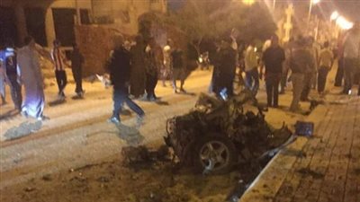 بالفيديو والصور.. تفاصيل محاولة اغتيال النائب العام المساعد بالقاهرة الجديدة.. الجناة يستهدفون المستشار بسيارة مفخخة.. إصابة خفير.. الأمن الوطني يغلق مداخل ومخارج التجمع.. والتحفظ على كاميرات المراقبة